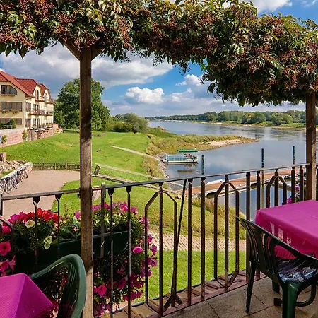 بيت ضيافة Elbterrassen Zu Brambach