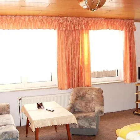 게스트하우스 Elbterrassen Zu Brambach 4*