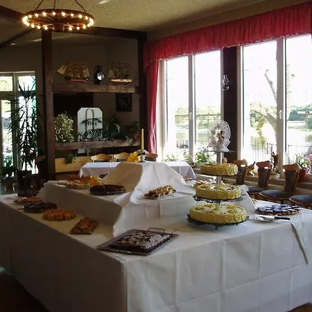 בית הארחה Elbterrassen Zu Brambach Dessau-Rosslau
