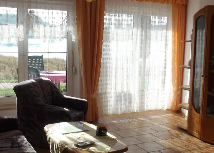 布拉姆巴赫埃布特拉森酒店