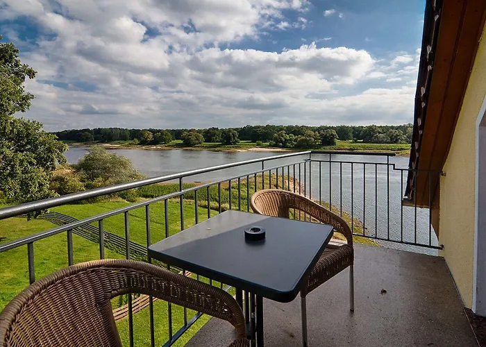 Elbterrassen Zu Brambach Pensjonat 4*