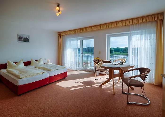 Pensjonat Elbterrassen Zu Brambach