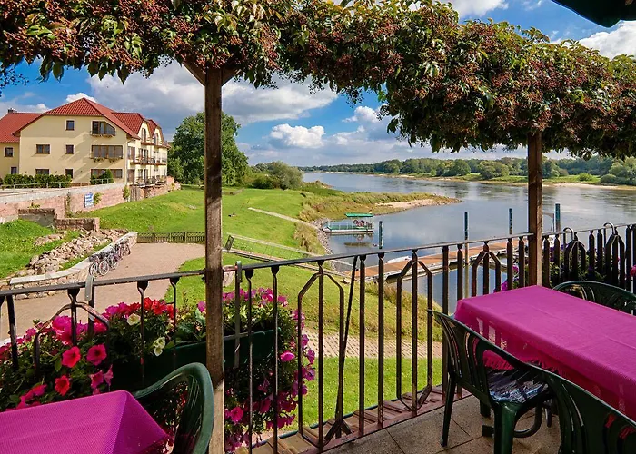 Pensjonat Elbterrassen Zu Brambach