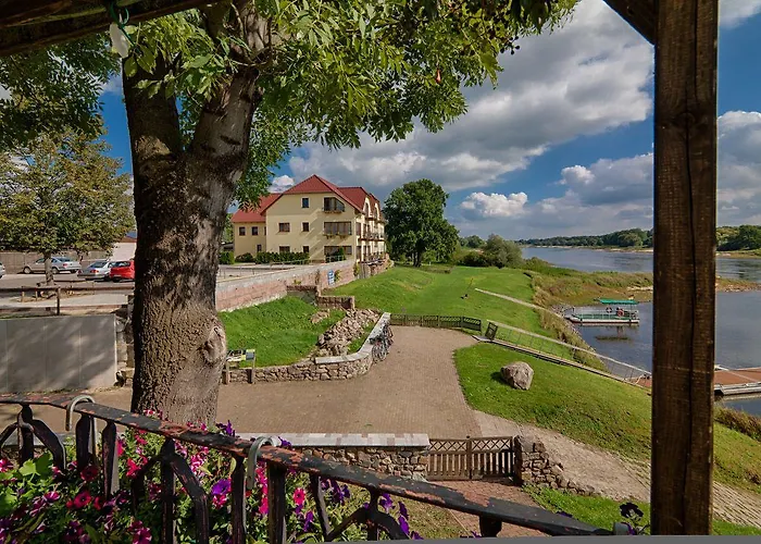 Pensjonat Elbterrassen Zu Brambach 4*