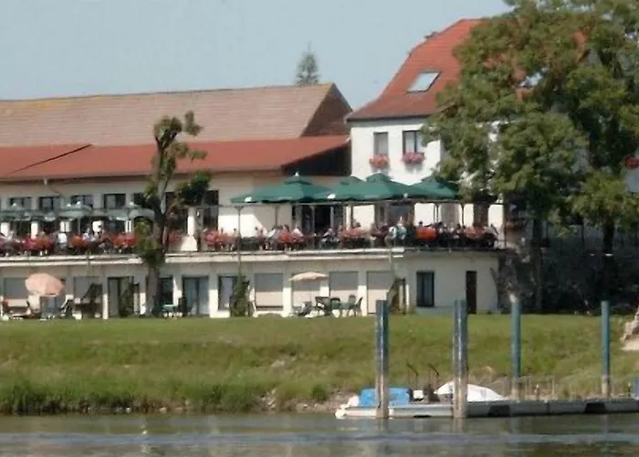 Pensjonat Elbterrassen Zu Brambach