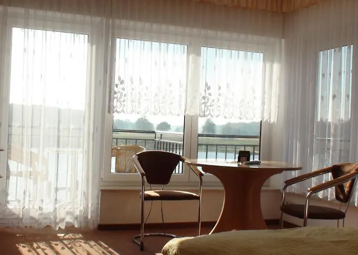 布拉姆巴赫埃布特拉森酒店 Dessau-Rosslau