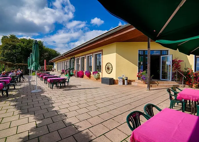 布拉姆巴赫埃布特拉森酒店