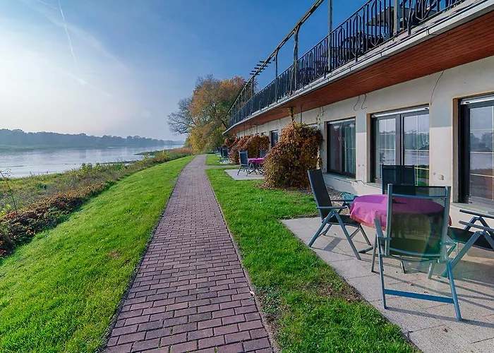 布拉姆巴赫埃布特拉森酒店 Dessau-Rosslau