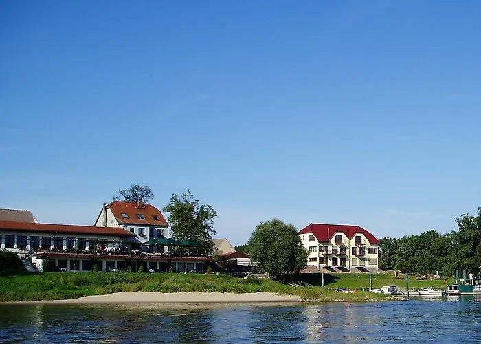 布拉姆巴赫埃布特拉森酒店 Dessau-Rosslau